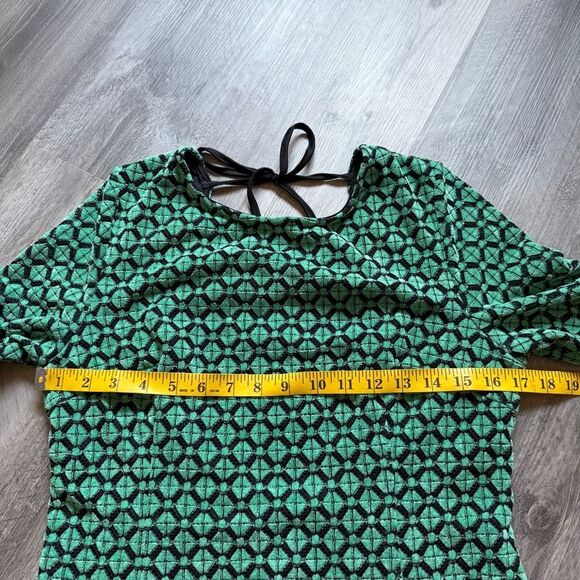 CIDER Round Neck Retro Geometric Tie Back Mini Dress - Picture 8 of 9